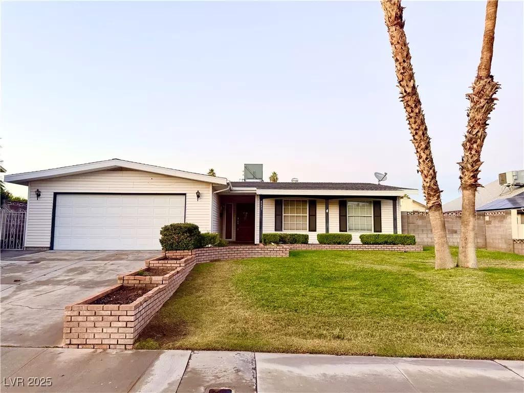 Las Vegas, NV 89121,4452 El Cebra WAY