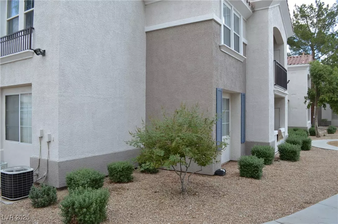 Henderson, NV 89074,2325 Windmill Pkwy #713