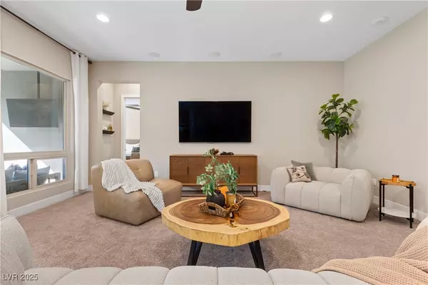 Las Vegas, NV 89138,2931 Raywood Ash DR