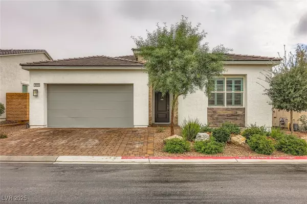 Las Vegas, NV 89166,8938 Skye Canyon Ranch ST