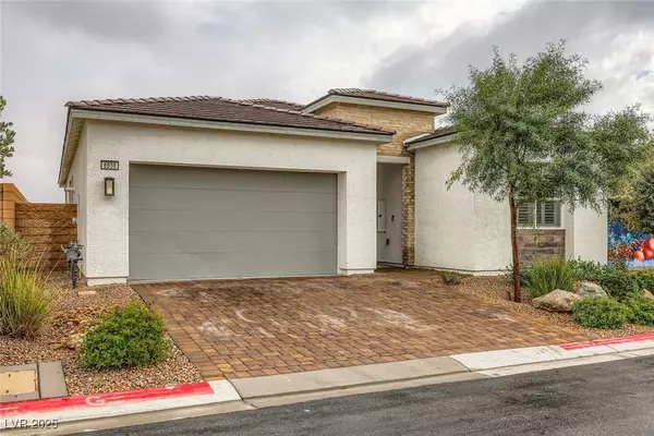 Las Vegas, NV 89166,8938 Skye Canyon Ranch ST