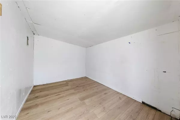 North Las Vegas, NV 89030,2716 N Salt Lake ST