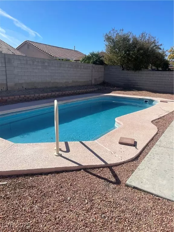 North Las Vegas, NV 89031,3013 Robincrest CT