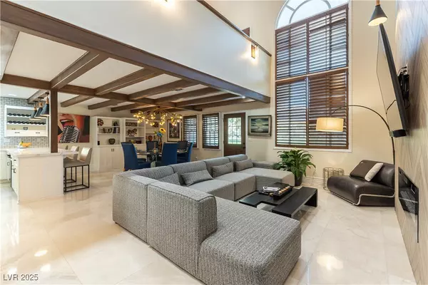 Las Vegas, NV 89109,2845 QUEENS COURTYARD DR