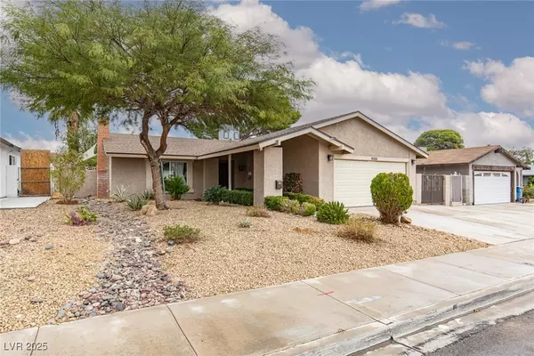 Las Vegas, NV 89103,6580 Mountainwood LN