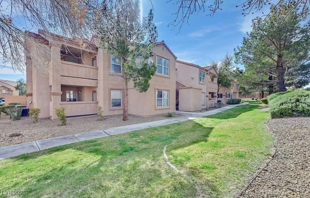 Las Vegas, NV 89128,1150 N Buffalo DR #1039