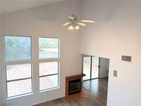 Las Vegas, NV 89113,5440 Night Swim LN