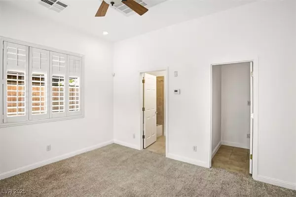 Henderson, NV 89052,27 GLADEWATER DR