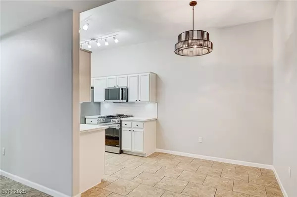 Las Vegas, NV 89129,3500 Cactus Shadow ST #104