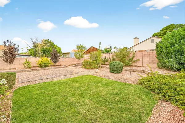 Las Vegas, NV 89110,139 N Christy LN