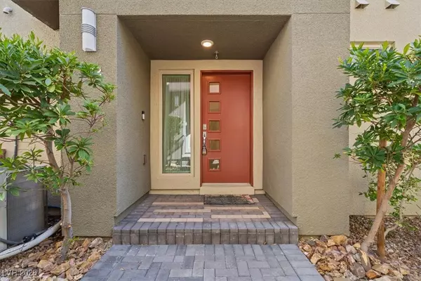 Las Vegas, NV 89135,11303 Kraft Mountain AVE #103