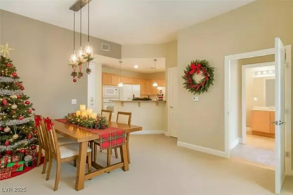 Las Vegas, NV 89123,71 E Agate AVE #206