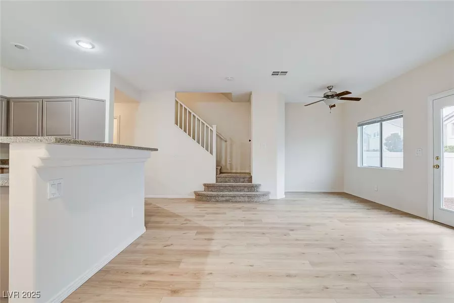 3204 Regal Swan PL #2, North Las Vegas, NV 89084