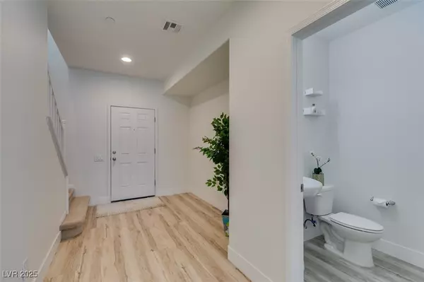 Henderson, NV 89044,2617 Courgette WAY