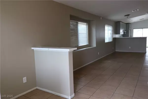 Las Vegas, NV 89115,4069 Vicenta CT