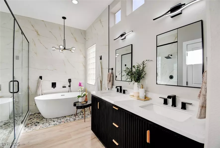 10720 Back Plains DR, Las Vegas, NV 89134