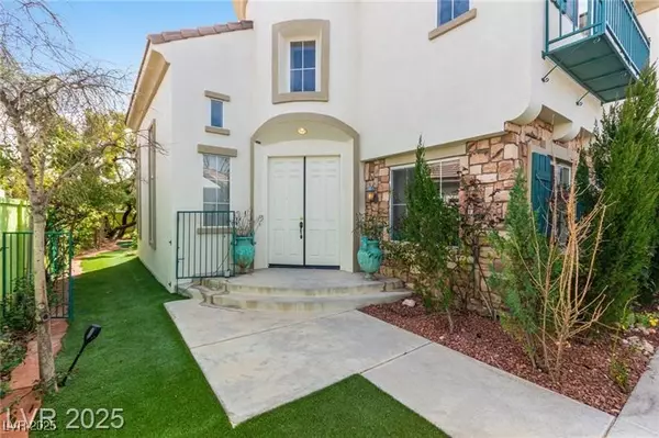 Las Vegas, NV 89145,916 Granger Farm WAY