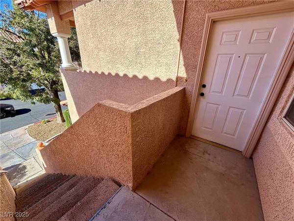 2925 Wigwam Pkwy #423, Henderson, NV 89074