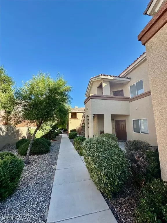 Las Vegas, NV 89183,1050 E Cactus AVE #2109