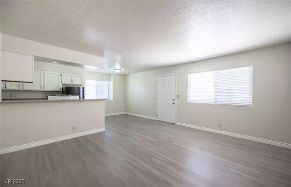 Las Vegas, NV 89119,5336 Mancos CT #2