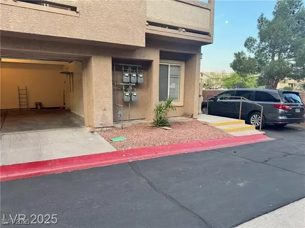 5125 W Reno AVE #1068, Las Vegas, NV 89118
