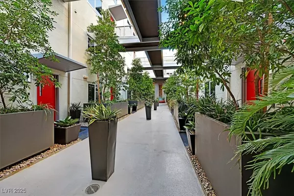 Las Vegas, NV 89135,11441 Allerton Park DR #217