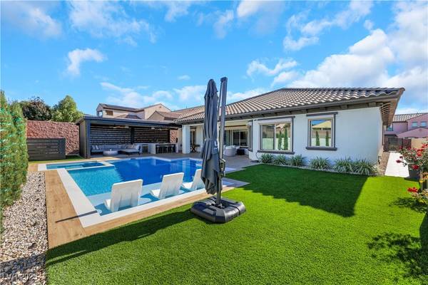 Henderson, NV 89044,2460 Chateau Napoleon DR