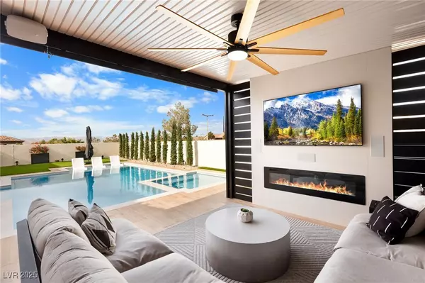 2460 Chateau Napoleon DR, Henderson, NV 89044