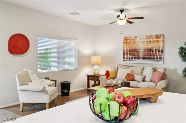 Pahrump, NV 89061,4760 Lorenzo WAY