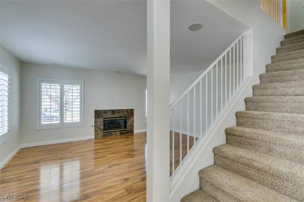 Henderson, NV 89074,205 Luninborg ST