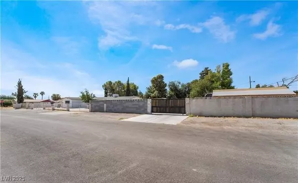 Las Vegas, NV 89106,2011 Mills CIR