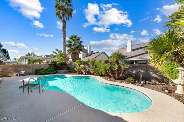 Henderson, NV 89014,313 Vallarte DR