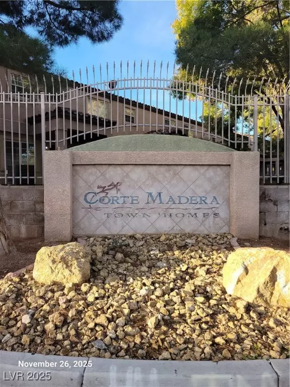 2520 Perryville AVE #104, Las Vegas, NV 89106