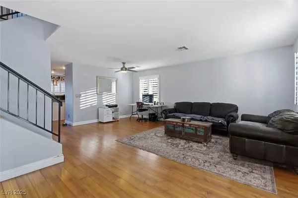 Las Vegas, NV 89144,212 Stour LN