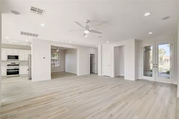 Las Vegas, NV 89135,10623 Riva De Fiore AVE