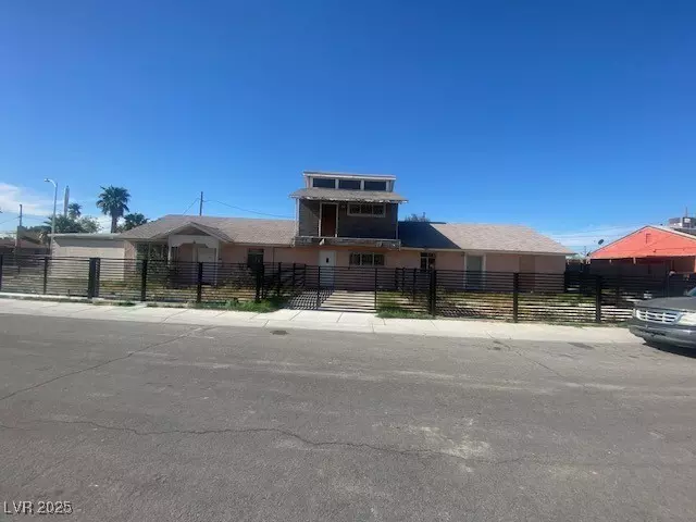Las Vegas, NV 89101,130 Palm LN
