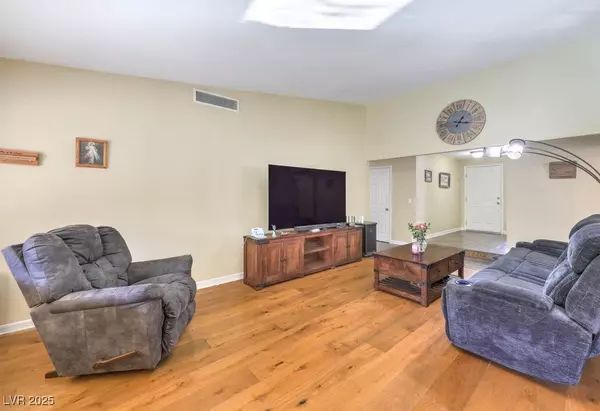 Henderson, NV 89014,2248 Marlboro DR