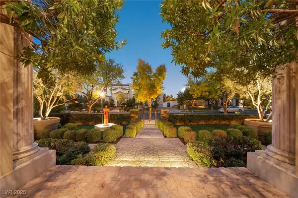 Las Vegas, NV 89134,8808 Greensboro LN