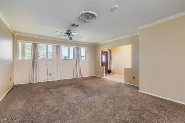 Las Vegas, NV 89106,1233 Comstock DR