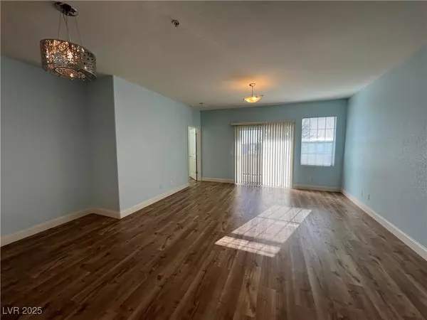 Las Vegas, NV 89148,8777 W Maule AVE #2129