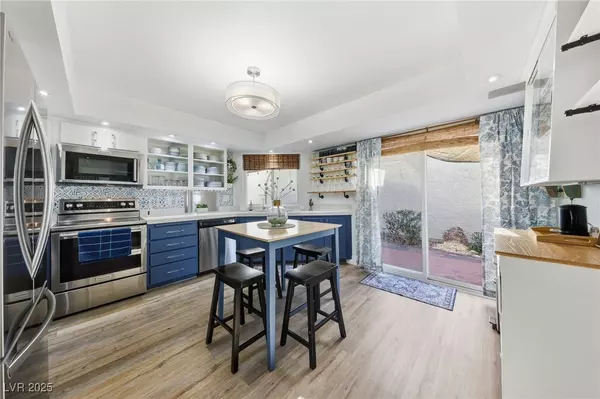 Las Vegas, NV 89102,2117 Plaza De La Candela