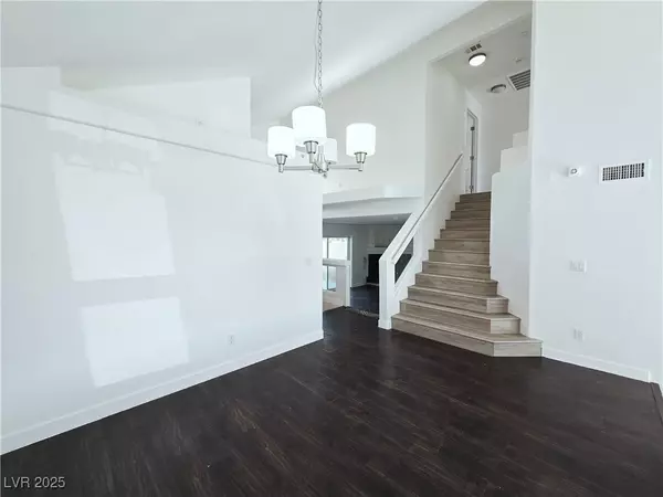 Las Vegas, NV 89129,8528 W Gilmore AVE