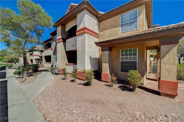 231 W Horizon Ridge Pkwy #317, Henderson, NV 89012
