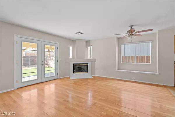 Las Vegas, NV 89128,1813 Navajo Lake WAY