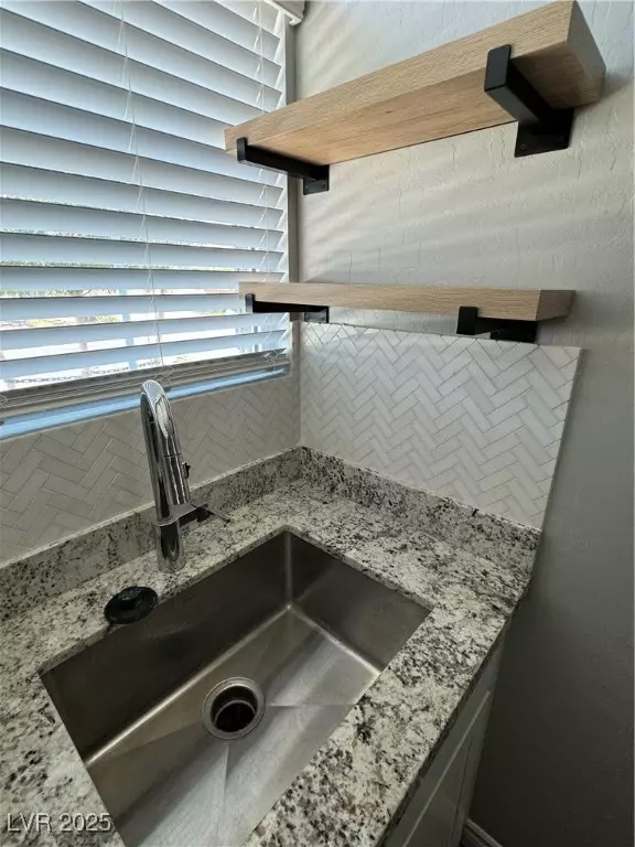 Henderson, NV 89052,3777 Neblina DR