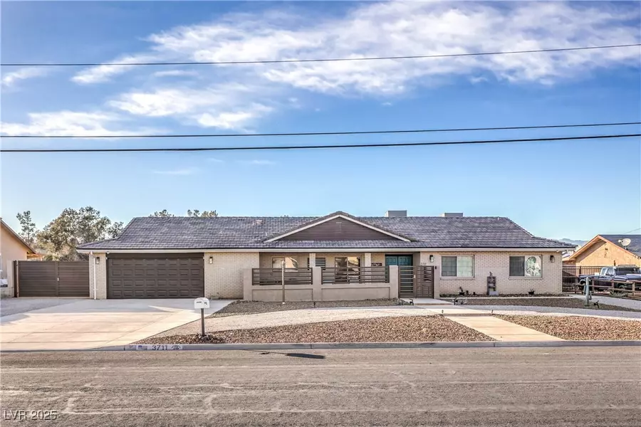 3711 Thom BLVD, Las Vegas, NV 89130