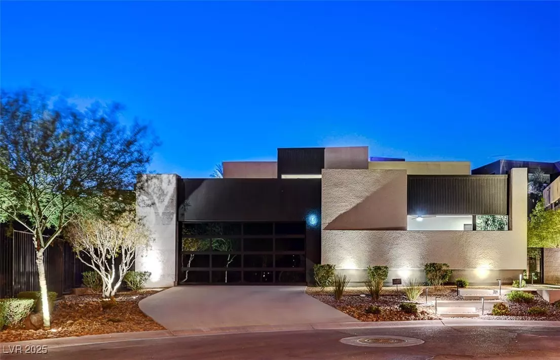 Henderson, NV 89011,5 HIGHLAND COVE LN