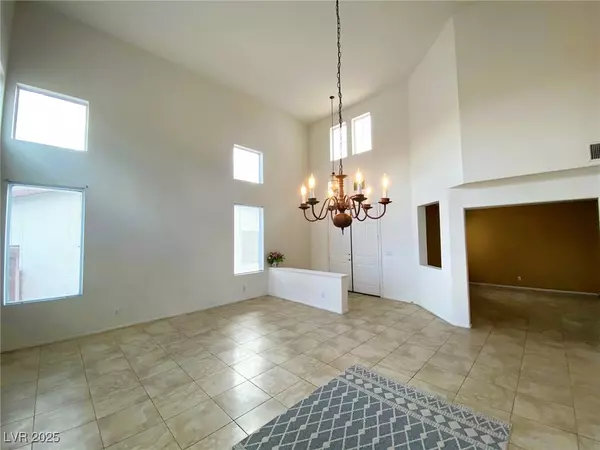 North Las Vegas, NV 89084,6424 Indian Peak CT