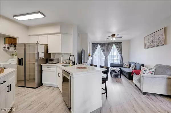 Las Vegas, NV 89113,7135 S Durango DR #210