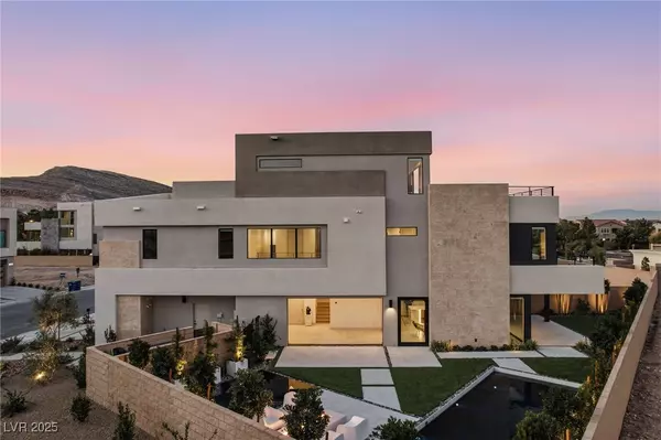 4022 Heron Fairway DR, Las Vegas, NV 89141